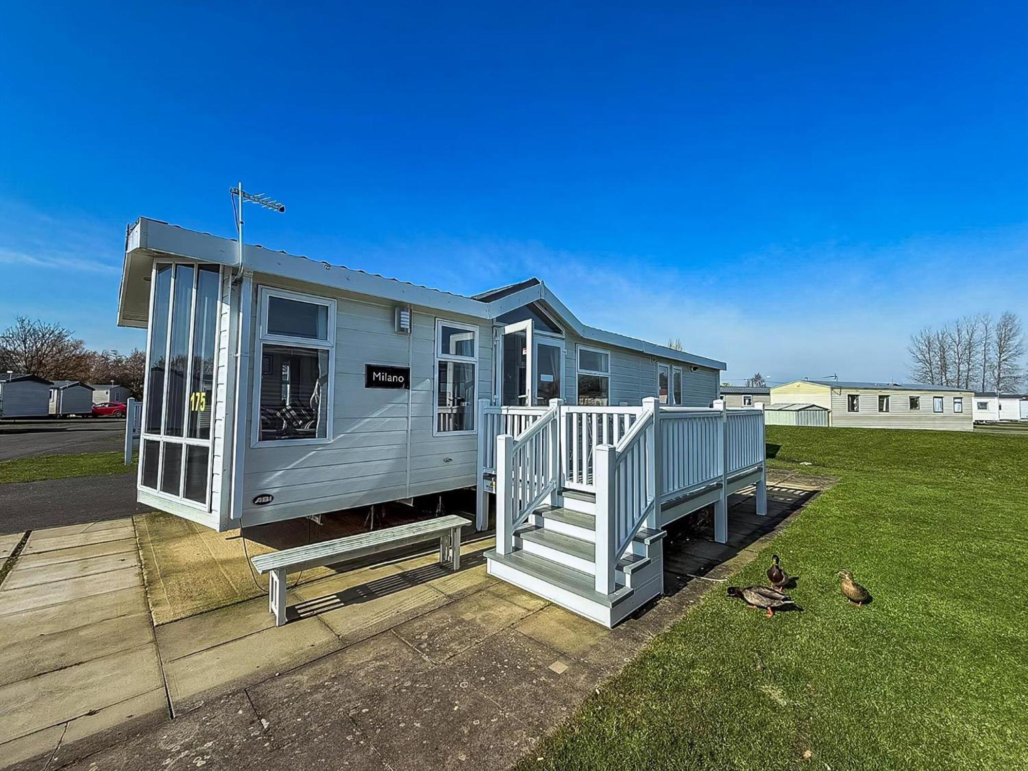 Stunning 6 Berth Caravan With Decking At Southview Holiday Park Ref 33175V Skegness Ngoại thất bức ảnh